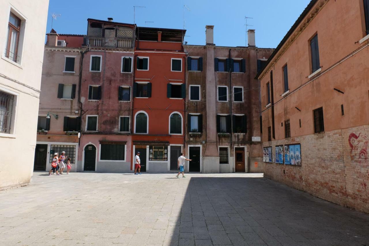 Апартаменты Casa Mongolfiere Venezia Экстерьер фото